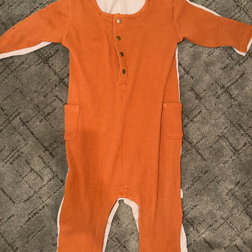 Greige romper